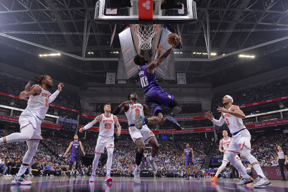 爱游戏在线-北京队翻盘国王，布伦森刷新纪录