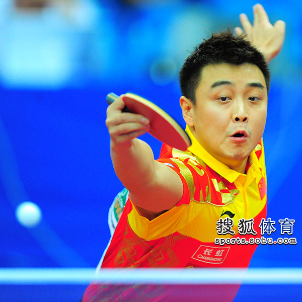 爱游戏体育-中国队翻盘波兰队，王皓扛起全队