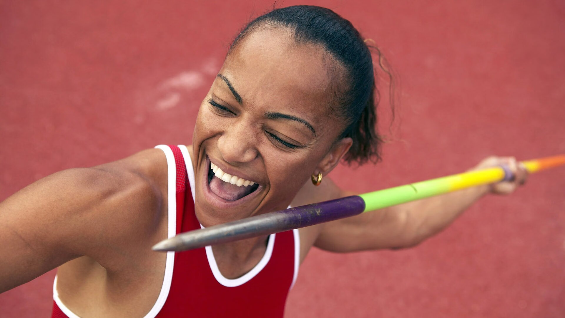 爱游戏在线-当NBA季后赛的窒息攻防，映照出英格兰的闪电处决