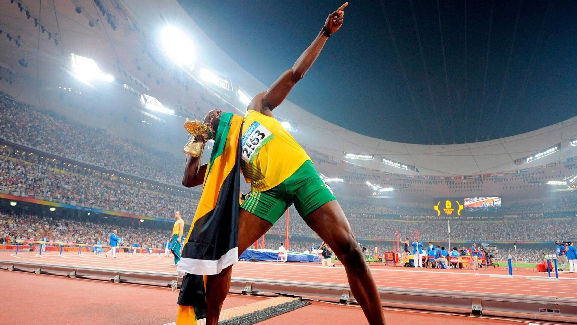 爱游戏tv-哈兰德，当完美成为平庸，我们是否已失去仰望的勇气？